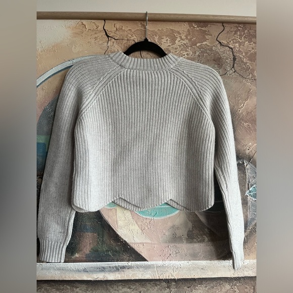 Aritzia Wilfred Sardou Sweater - Picture 6 of 6